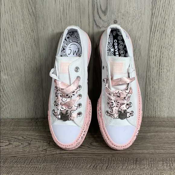 Converse CTAS LIFT OX WMNS 36c PLATFORM - Picture 2 of 8